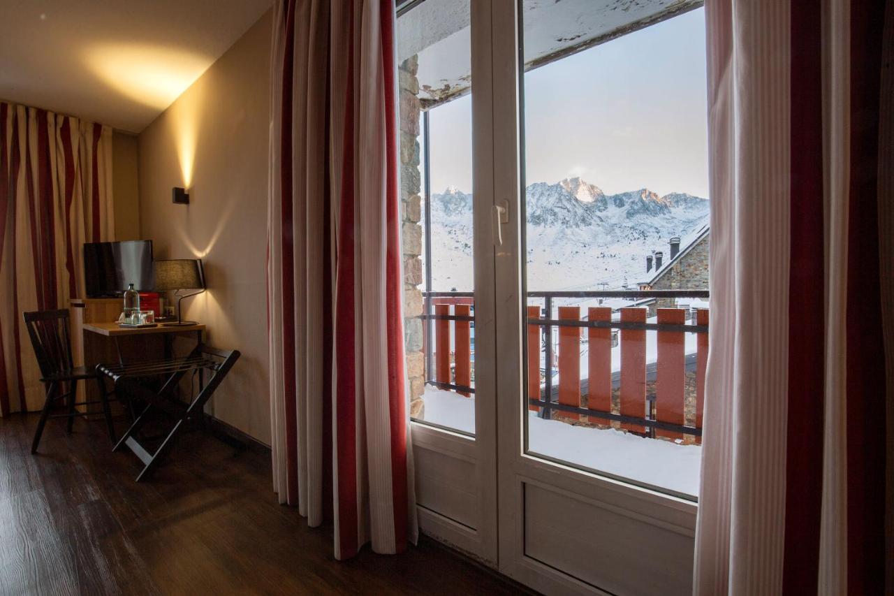 Hotel Grand Pas Pas De La Casa Luaran gambar