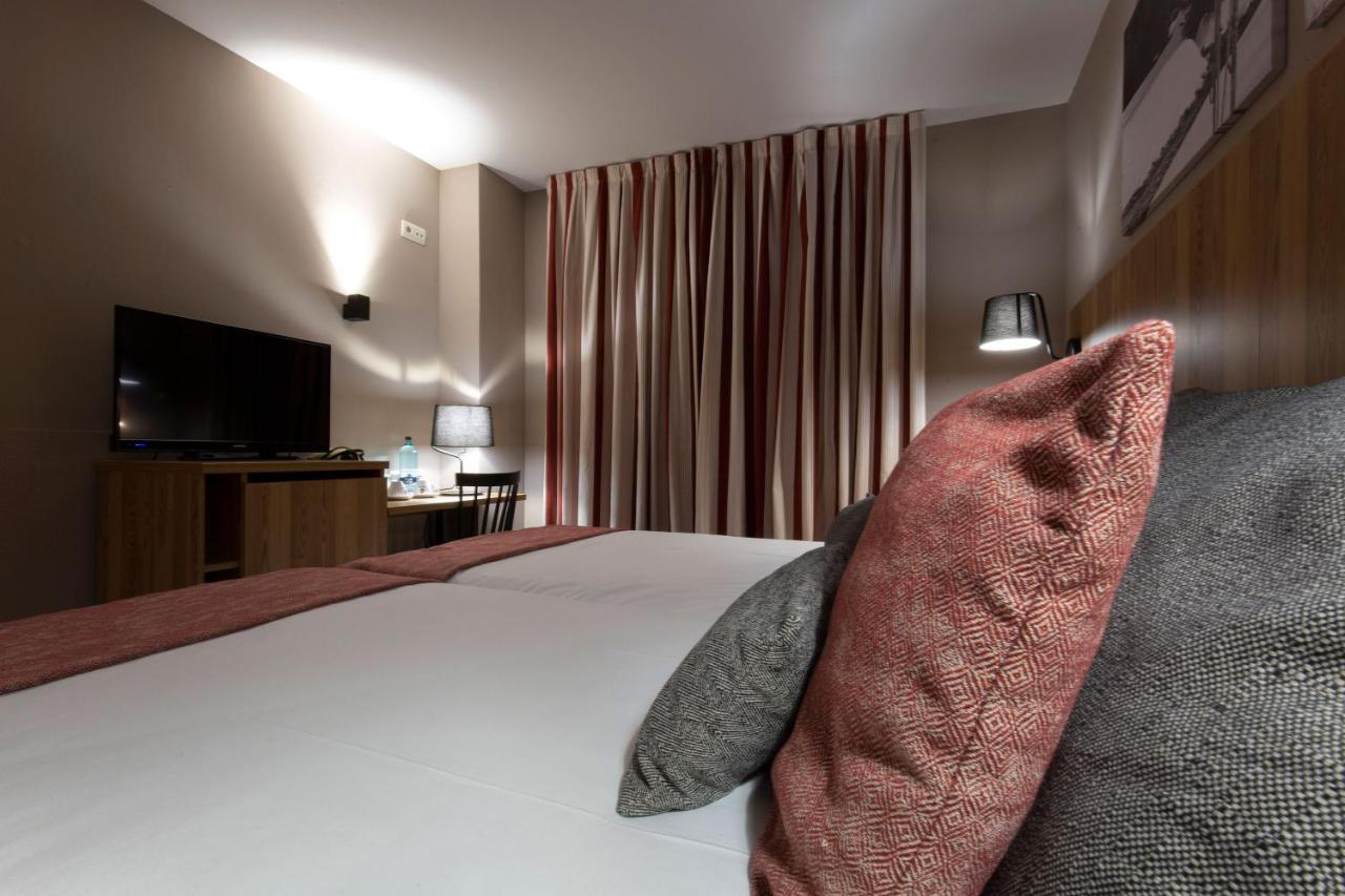 Hotel Grand Pas Pas De La Casa Luaran gambar