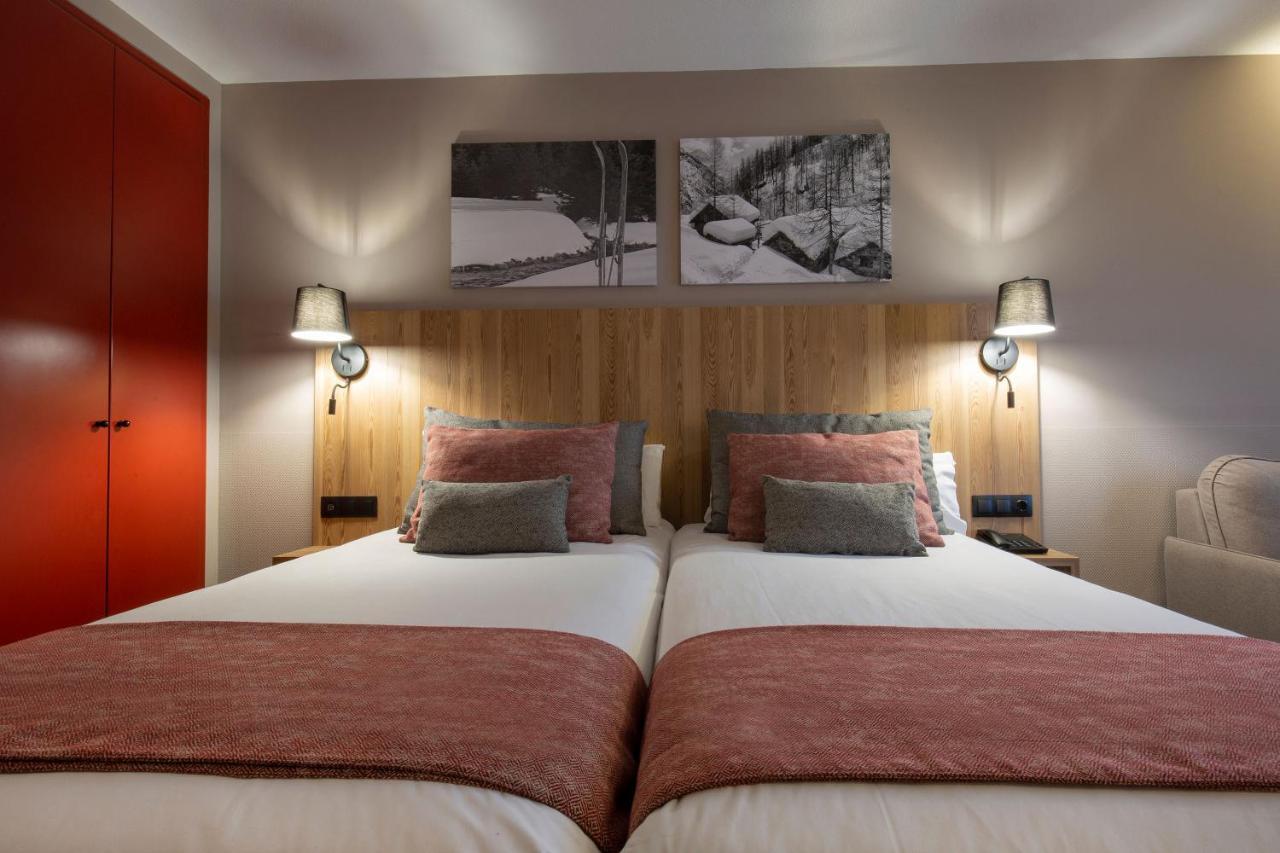 Hotel Grand Pas Pas De La Casa Luaran gambar