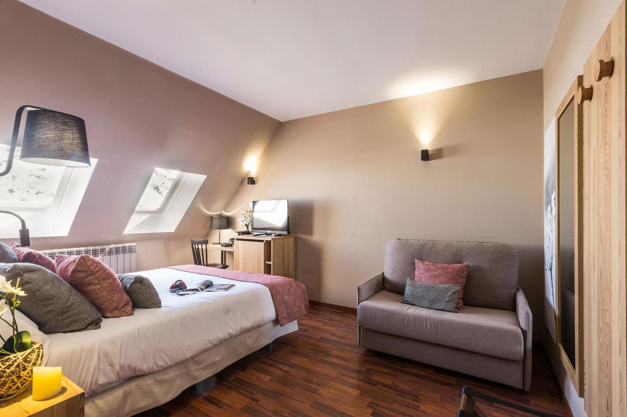 Hotel Grand Pas Pas De La Casa Luaran gambar