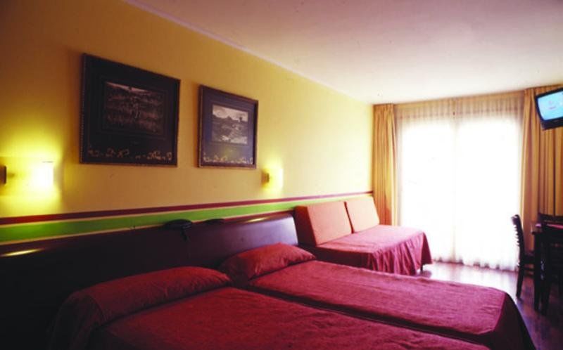 Hotel Grand Pas Pas De La Casa Luaran gambar