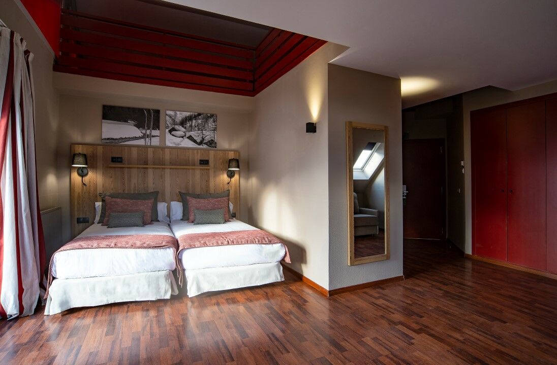 Hotel Grand Pas Pas De La Casa Luaran gambar